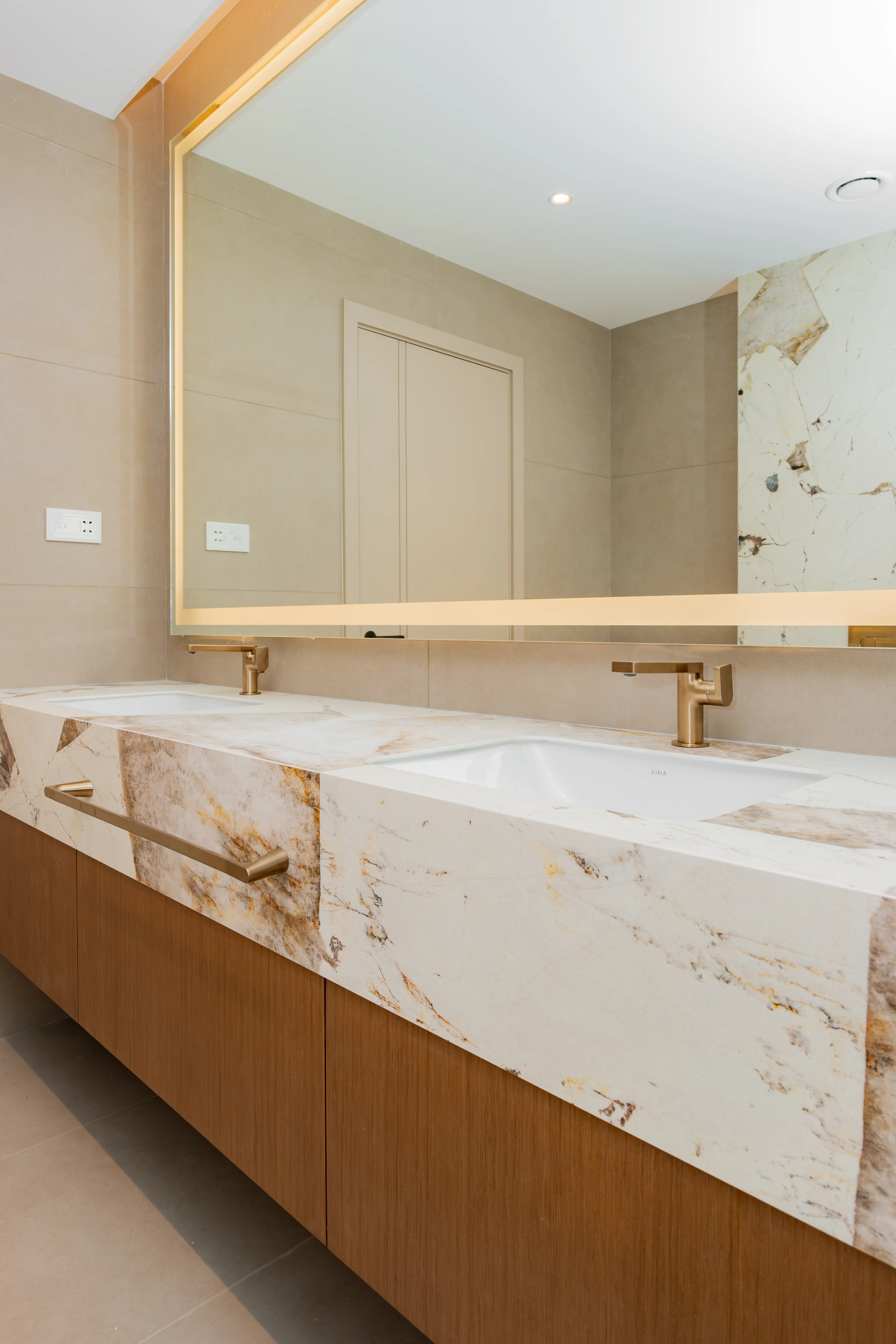 Twyst Interiors, Barsha Villa.